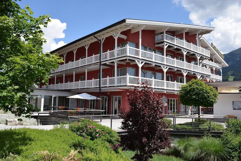 Das Hotel Eden - Das Aktiv- & Wohlfuehlhotel In Tirol Auf 1200M Hoehe Seefeld in Tirol Luaran gambar